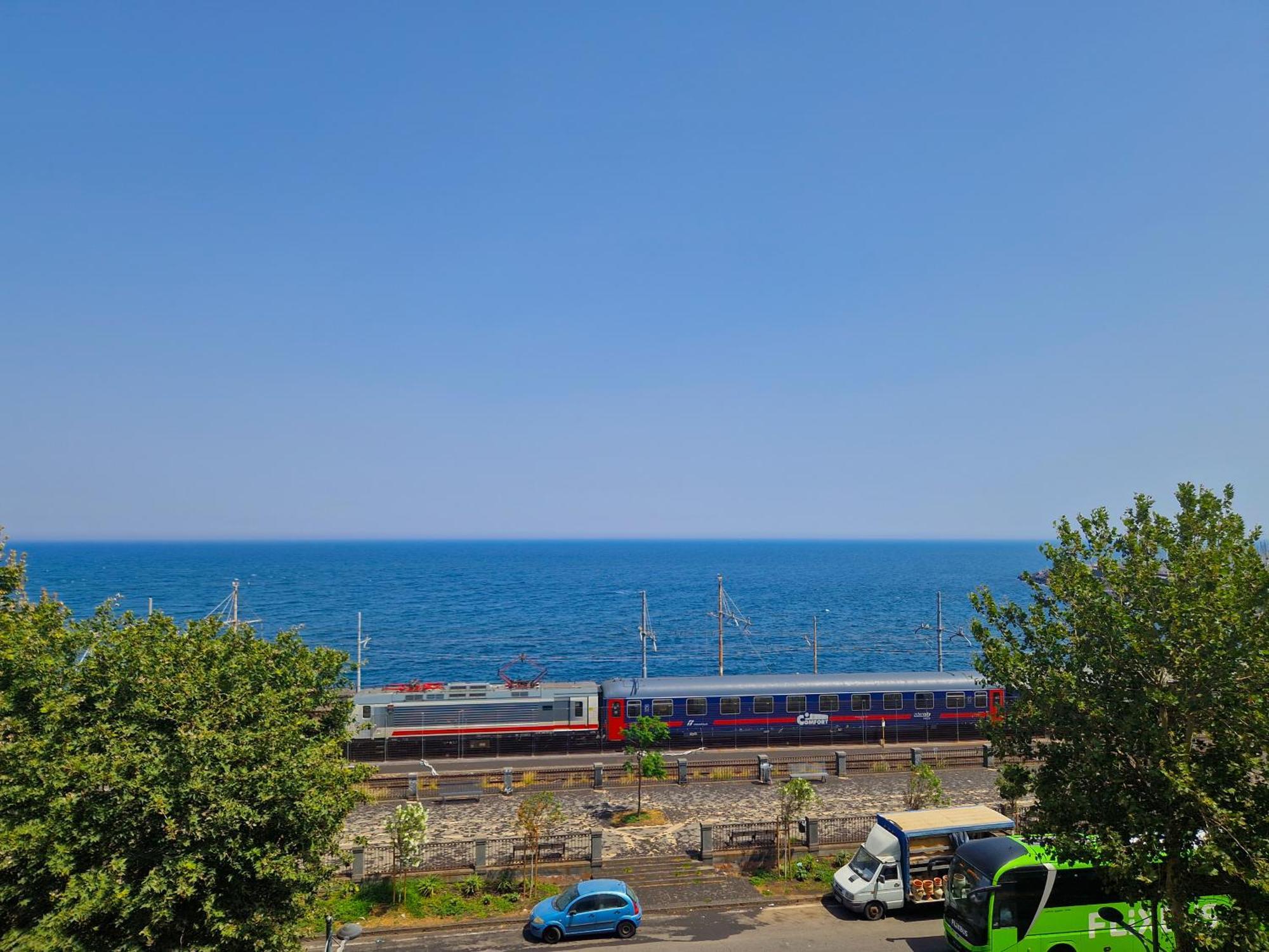 Mare Damuri Con Terrazza Vista Mare Catânia Exterior foto