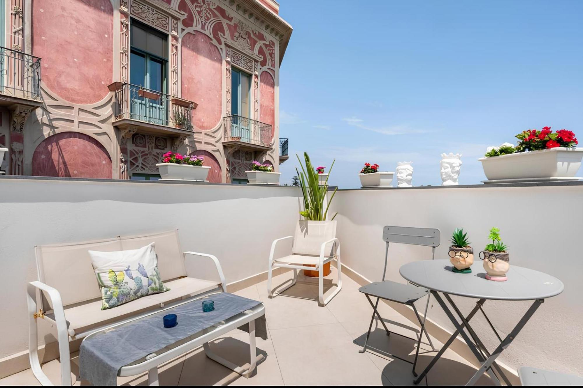Mare Damuri Con Terrazza Vista Mare Catânia Exterior foto
